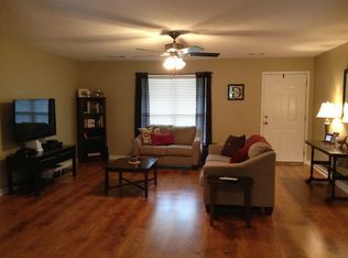 75 Jonaustin Way, Hartwell, GA 30643