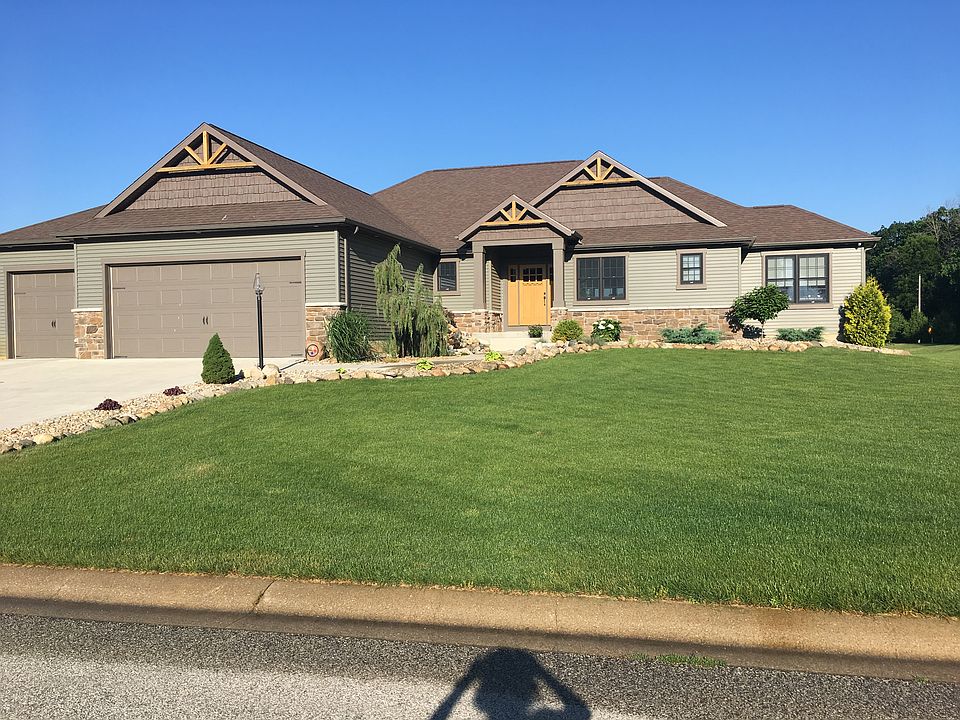 1st image of 59519 Grandview Ct