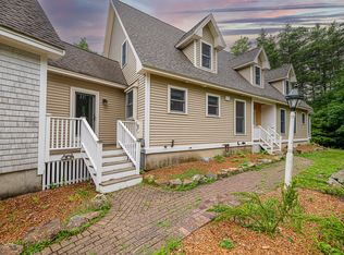 319 Clay Hill Rd, Cape Neddick, ME 03902