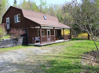 155 Cross Rd, Bucksport, ME 04416
