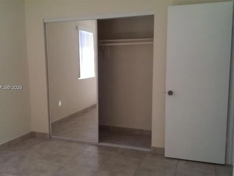 18223 Oleta Dr #18223 — Photo 9
