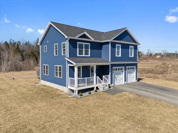 24 Boxwood Lane, Hermon, ME 04401