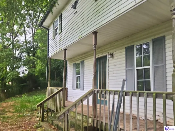 228 W 2nd St, Hardinsburg, KY 40143