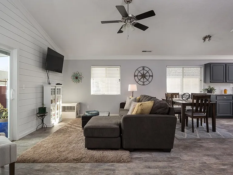 1040 N 1300 W #30 — Photo 5