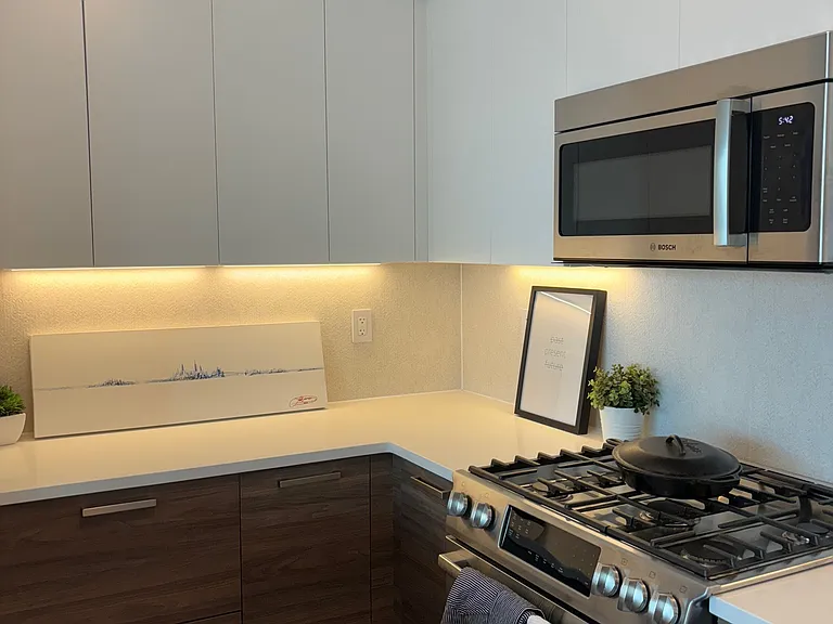 40 Pinehurst Ave #5C — Photo 5