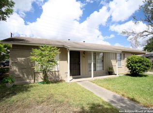 2435 Spur Dr, San Antonio, TX 78227