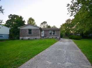 9205 Foxtail Ct, Crestwood, KY 40014