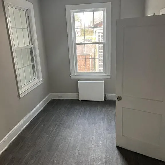 1117 N Main St — Photo 7