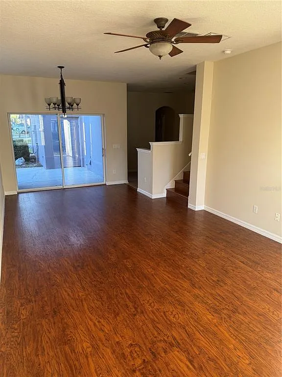 3 bed, 2.5 bath, 1492 sqft, $2,550 — Photo 4