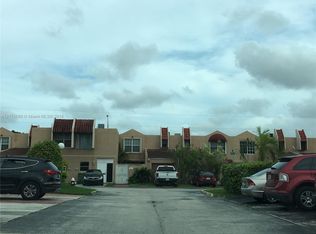 831 W 38th Ter, Hialeah, FL 33012