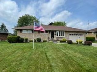 4111 Middle Urbana Rd, Springfield, OH 45503