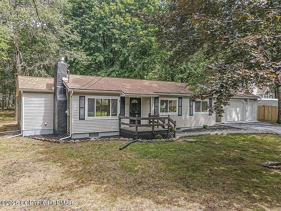 5th image of 13 Poplar Dr