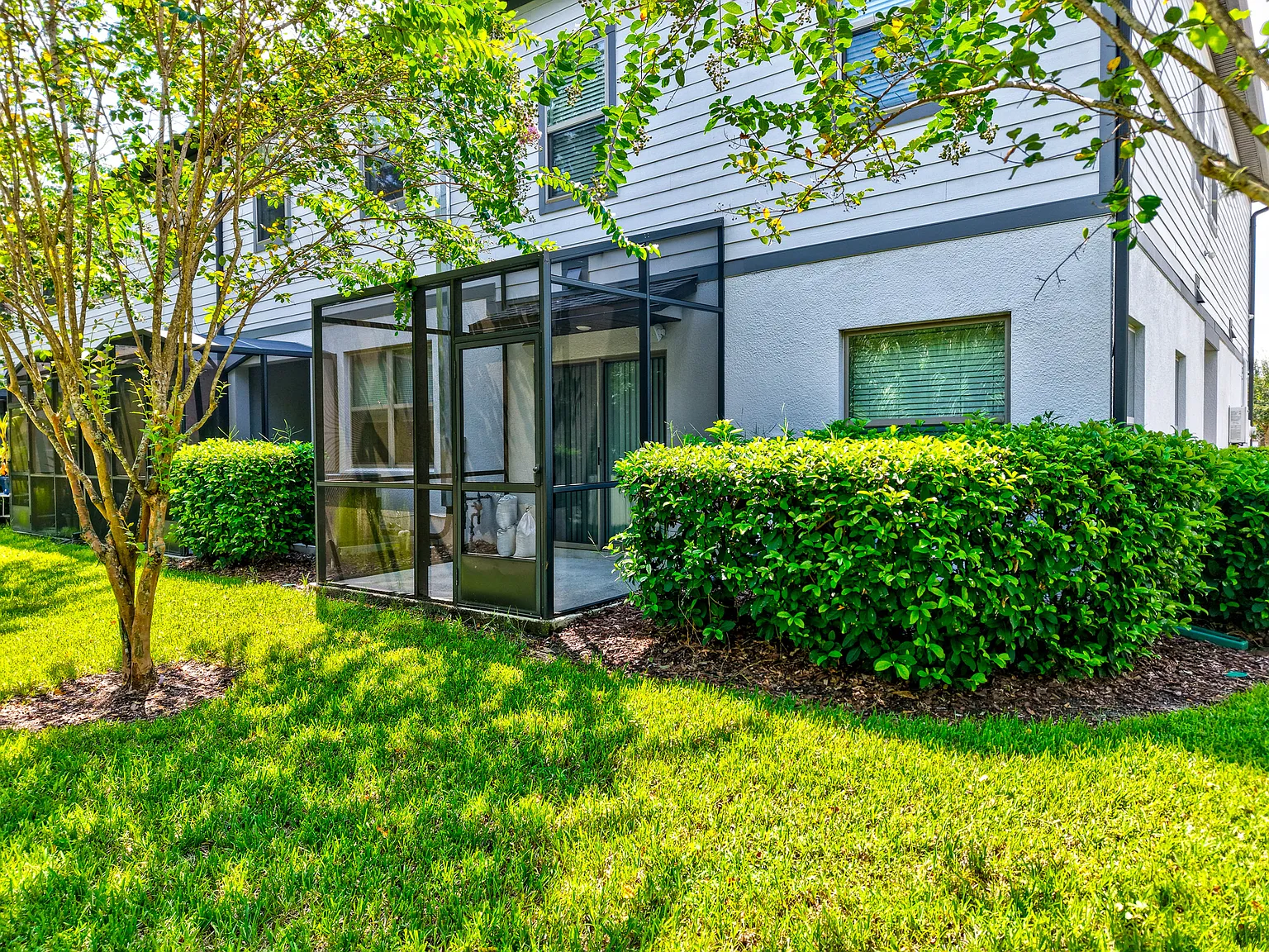 4 bed, 1686 sqft, $2,345 — Photo 4
