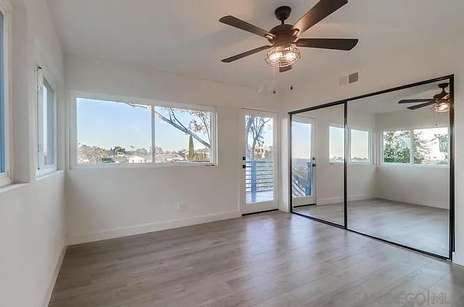 4612 Janet Pl — Photo 10