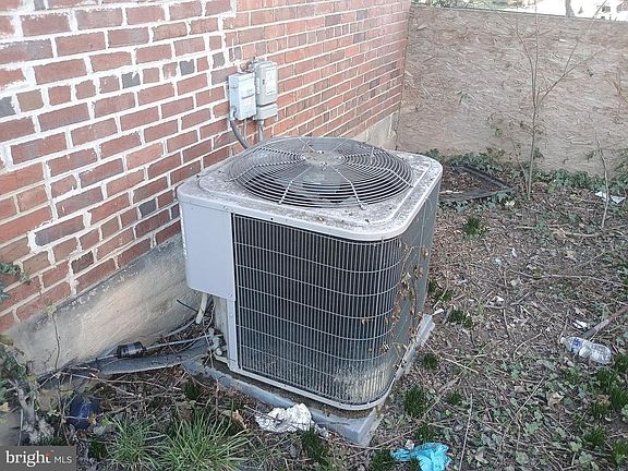 2nd image of 816 Rittenhouse St