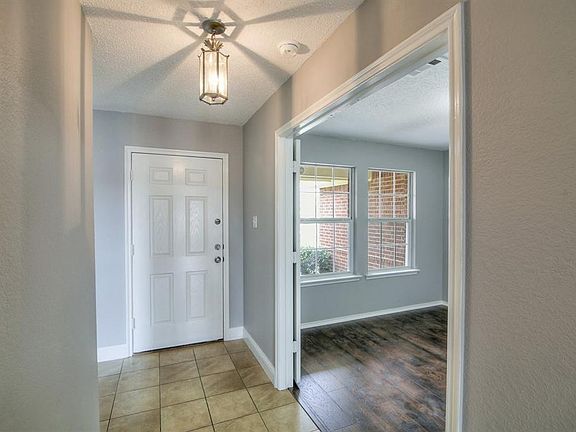 3rd image of 151 Brushy Creek Ln