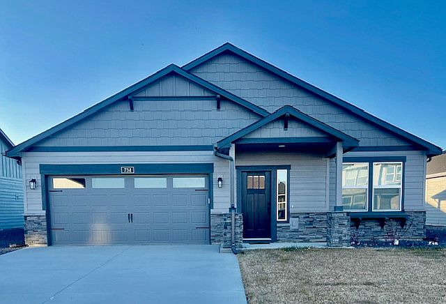 1st image of 734 Cheri Ct