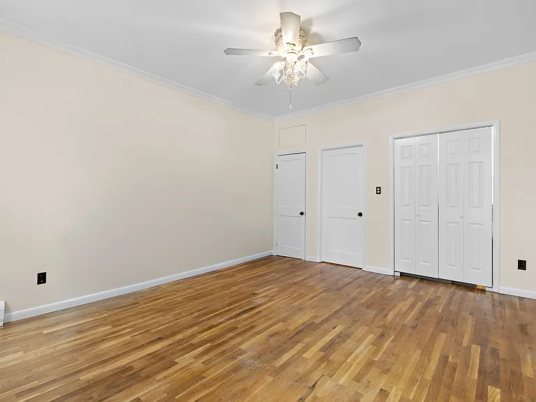 1206 Washington St #3 — Photo 12