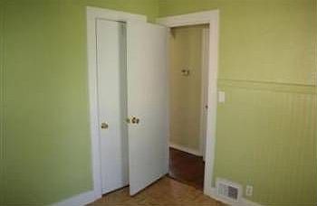 3rd image of 2237 Beverly Ave SW