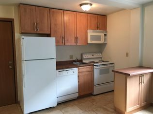 22 N Hancock St APT 104, Madison, WI 53703