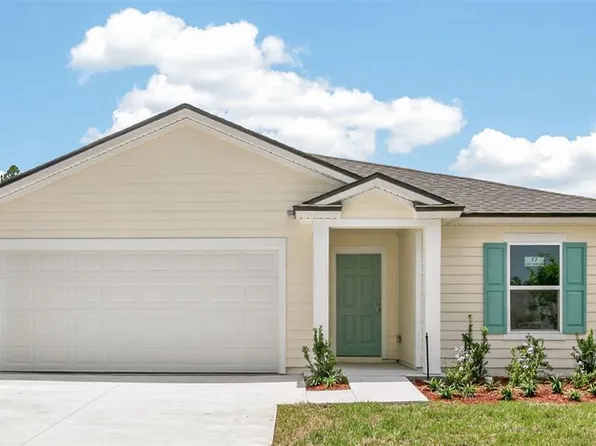 77 Sawdust Ln, Palm Coast, FL 32137