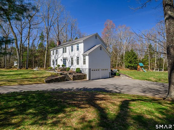 3rd image of 15 Timbermill Road