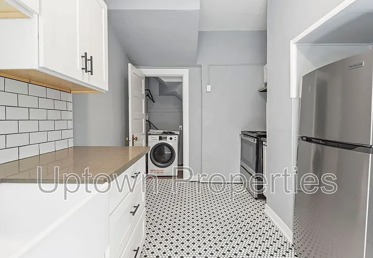 1005 SE 27th Ave #2 — Photo 8
