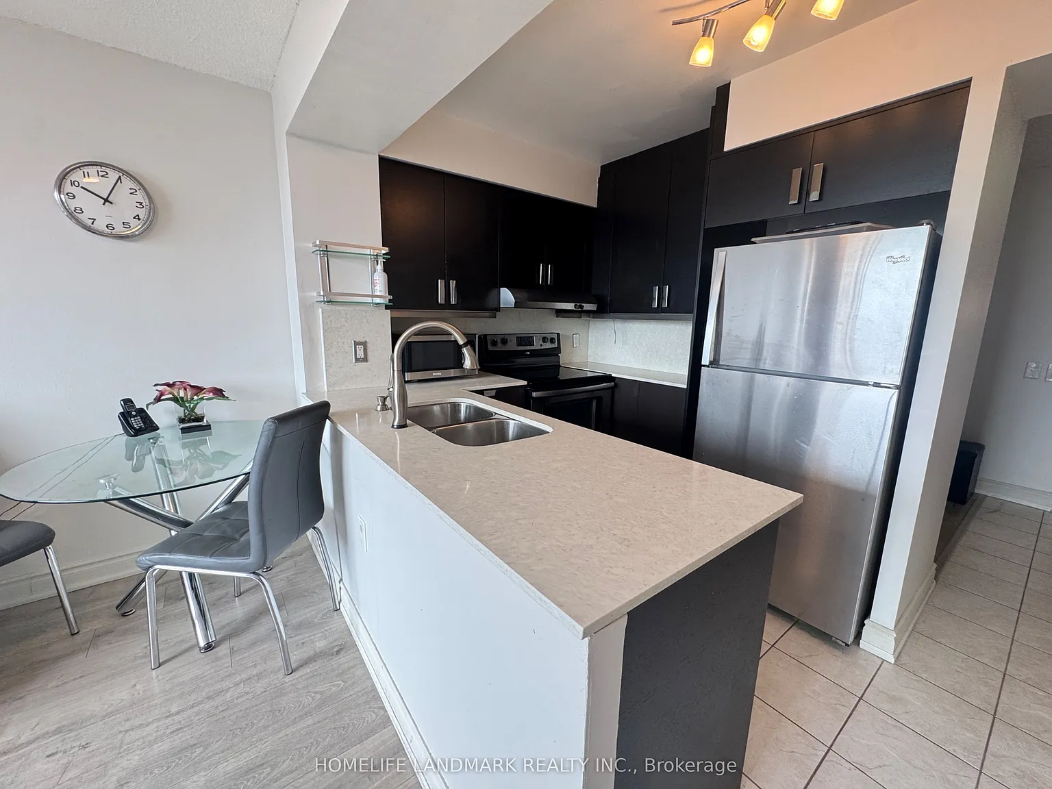 2 bed, $2,300 — Photo 2