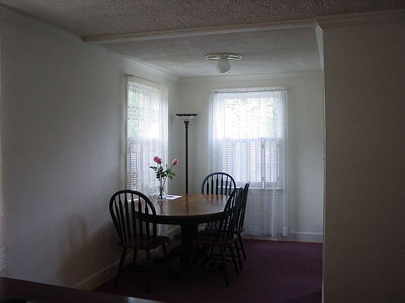 2nd image of 1511 N Stafford St