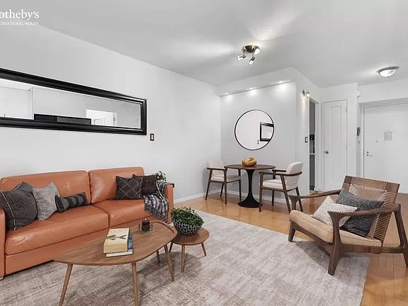3rd image of 330 E 38th St APT 35C