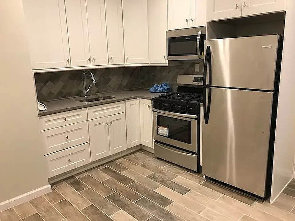2055 Ocean Ave #5