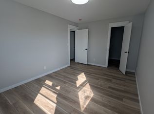 2121 Greene Building B, Adel, IA 50003
