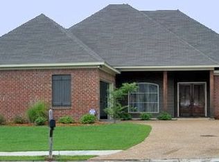 107 Harvey Cv, Canton, MS 39046