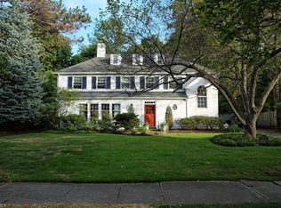 2839 Manchester Rd, Shaker Heights, OH 44122