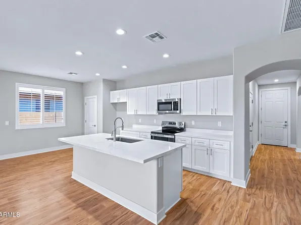 7428 W FAWN Drive, Laveen, AZ 85339
