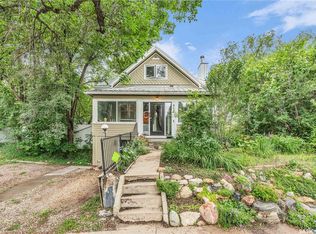 317 G Ave N, Saskatoon, SK S7L1Z2