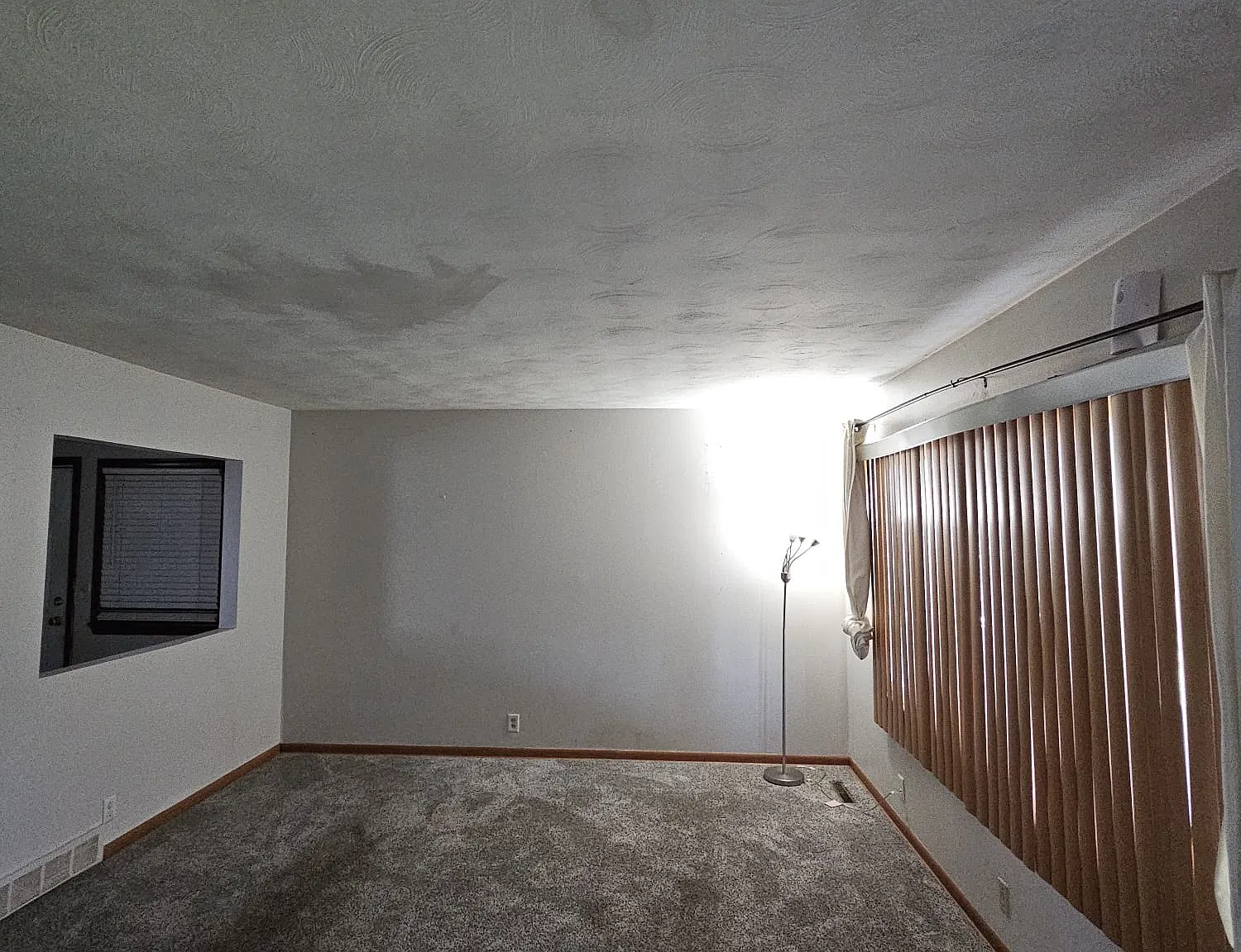4 bed, 1542 sqft, $2,300 — Photo 2
