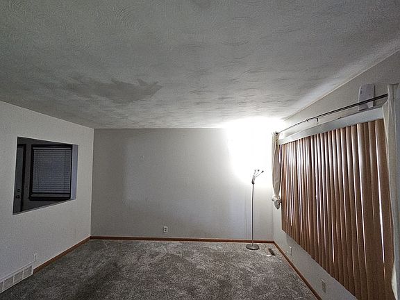Spacious Living Area