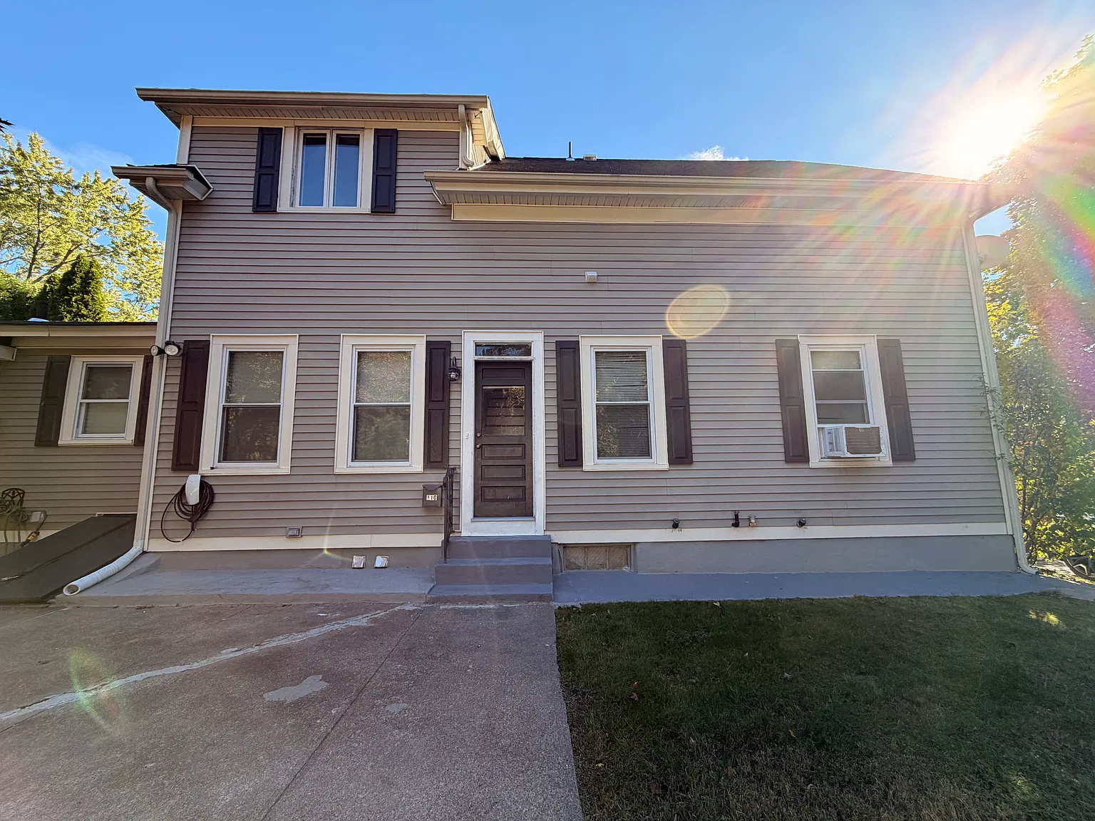 2 bed, $2,000 — Photo 3