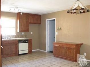 524 Howie Ct, Santa Paula, CA 93060