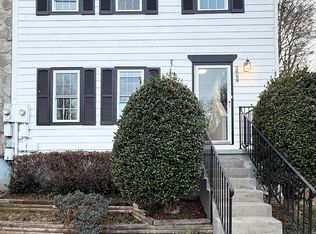 3888 Meadow Creek Dr, Peachtree Corners, GA 30092