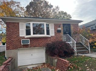 15244 12th Ave, Whitestone, NY 11357