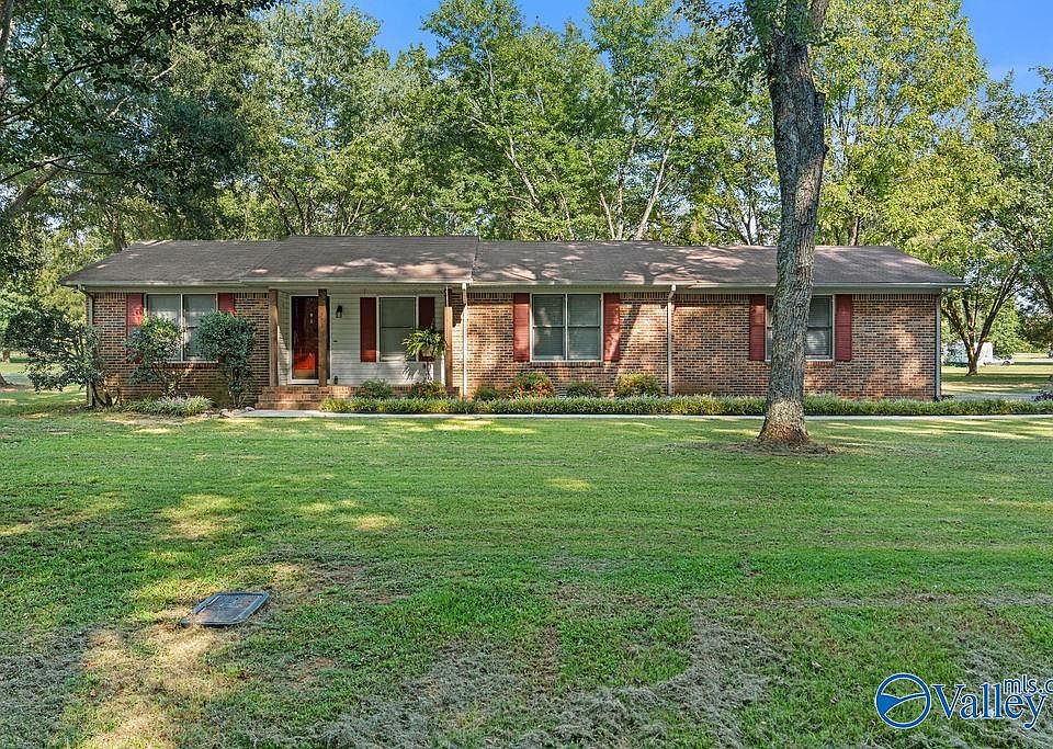 1st image of 151 Greenfield Rd