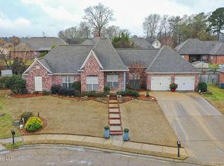 103 Bridge Hollow Ln, Canton, MS 39046