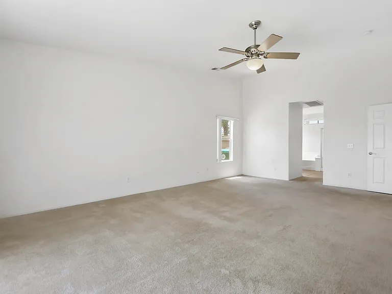 47820 Calle Zafiro — Photo 17