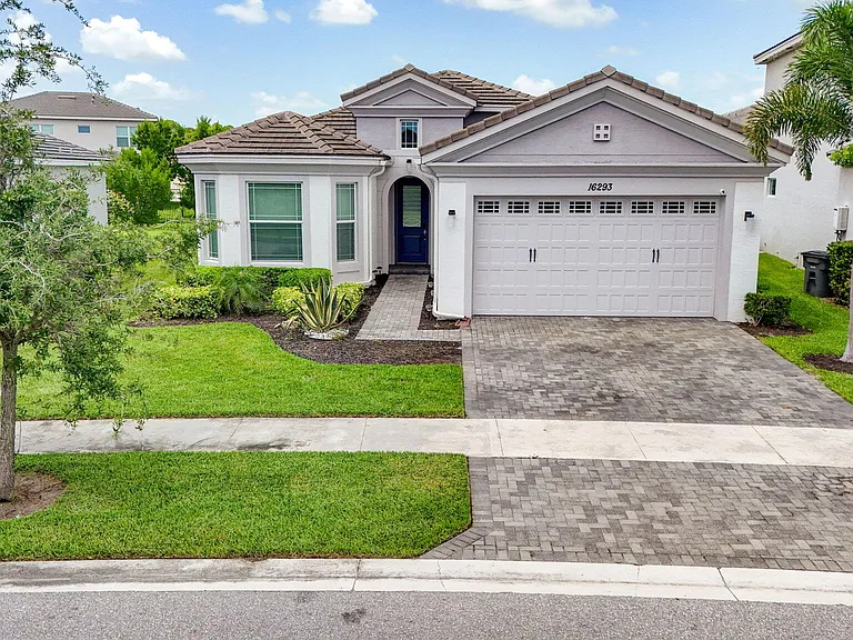 16293 Melogold Dr — Photo 61