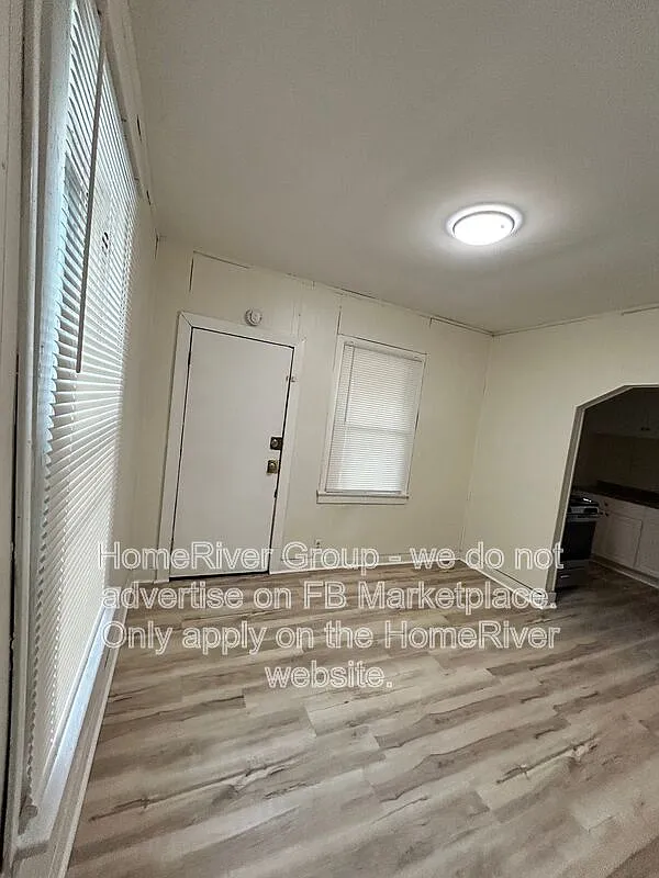 2 bed, 1.0 bath, 770 sqft, $1,150 — Photo 3