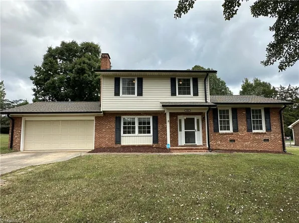 3307 Elk St, Burlington, NC 27215