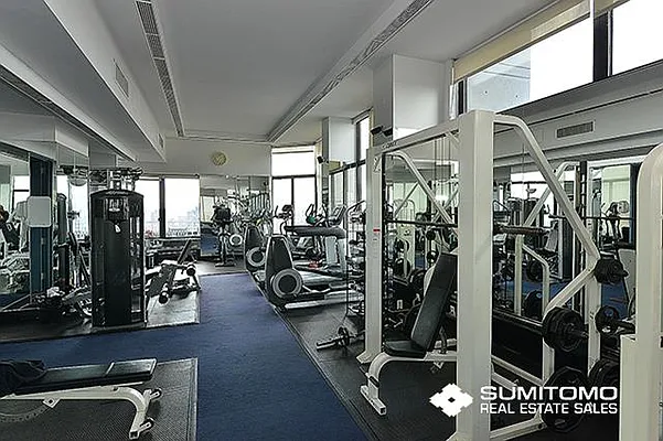 Sold by Sumitomo Real Estate Sales | media 6