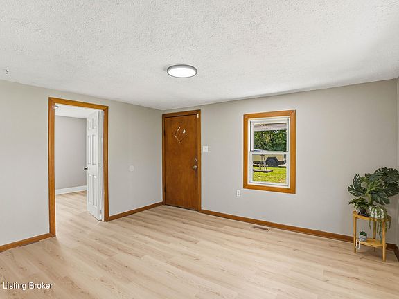 2nd image of 12113 E Orell Rd